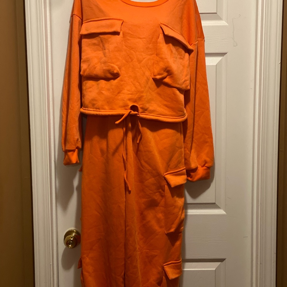 SHEIN Bright Orange Kids Nightgown